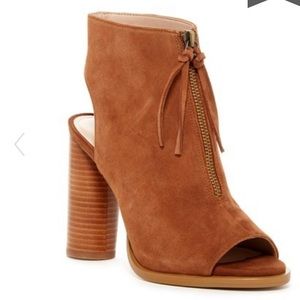 French Connection Uttara bootie- 8.5 NWT